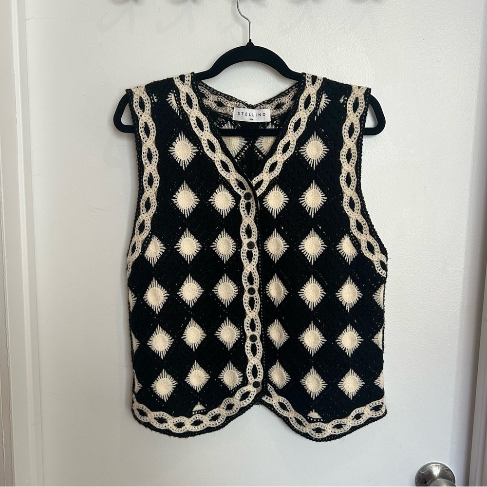 Women's Crochet Vest